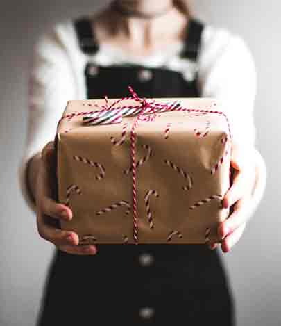 Gift Girl