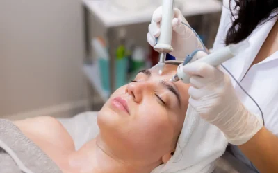 Hydrafacial vs Traditional Facials: What Makes It Different